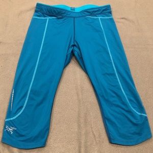 Arc’teryx sample Capri leggings - Med Aqua Blue